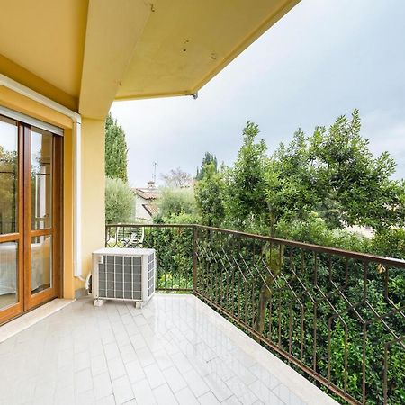 Residenza Al Vittoriale - By Host4U Lägenhet Gardone Riviera Exteriör bild