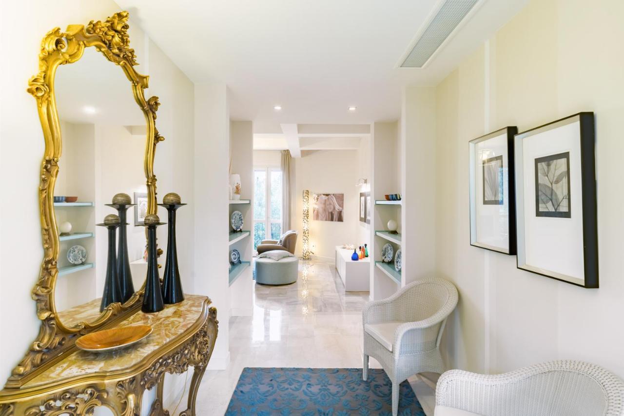 Residenza Al Vittoriale - By Host4U Lägenhet Gardone Riviera Exteriör bild